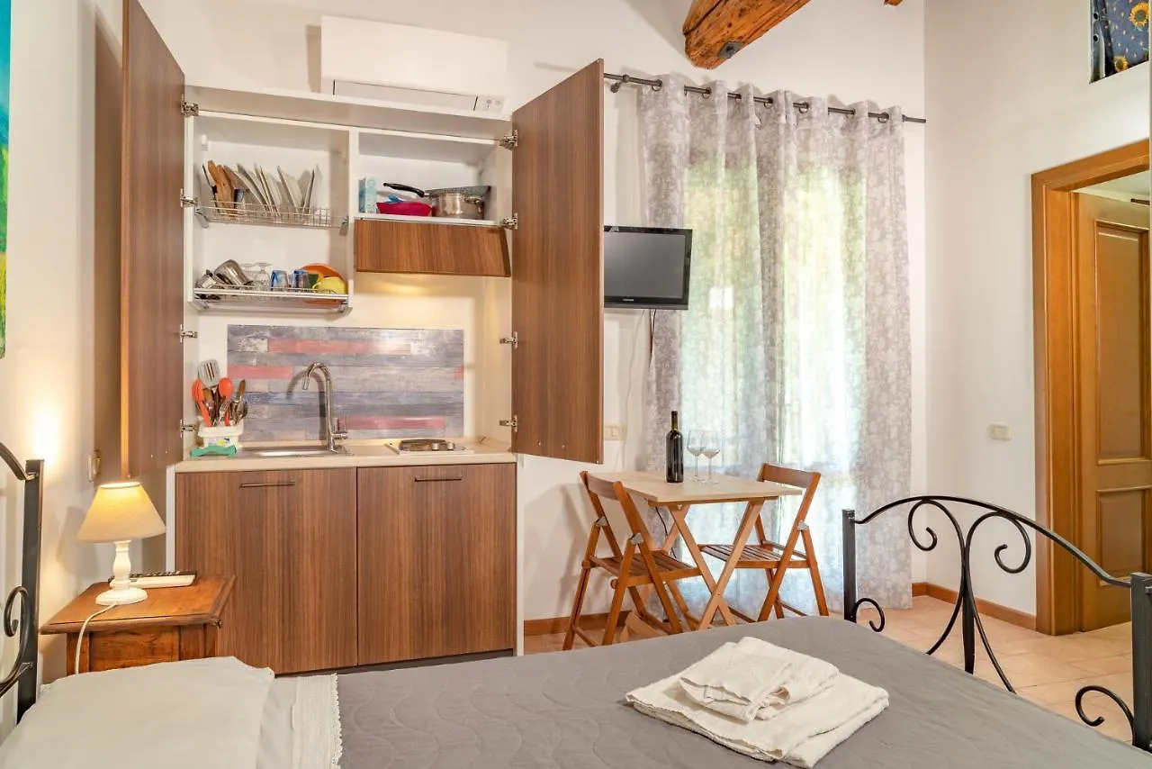 Farm stay Agriturismo Al Girasole San Donato  Italy