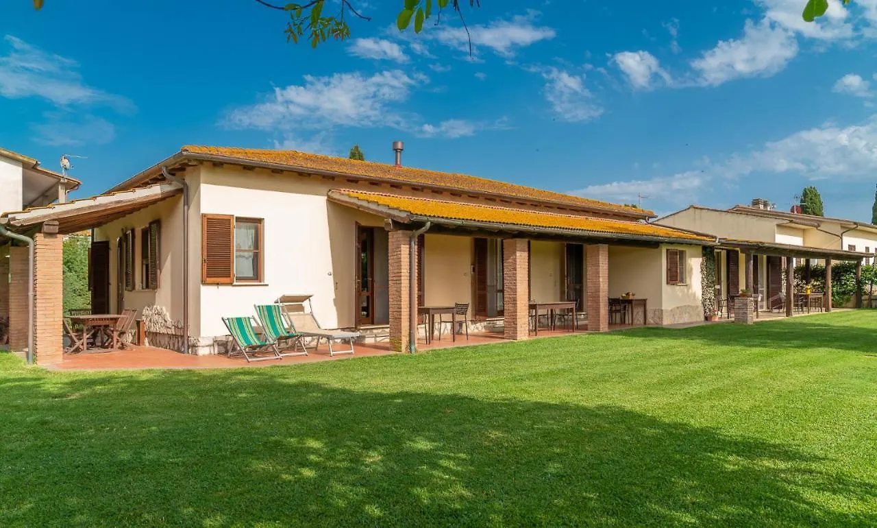 Farm stay Agriturismo Al Girasole San Donato  Italy