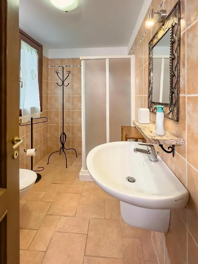 Farm stay Agriturismo Al Girasole San Donato  Italy